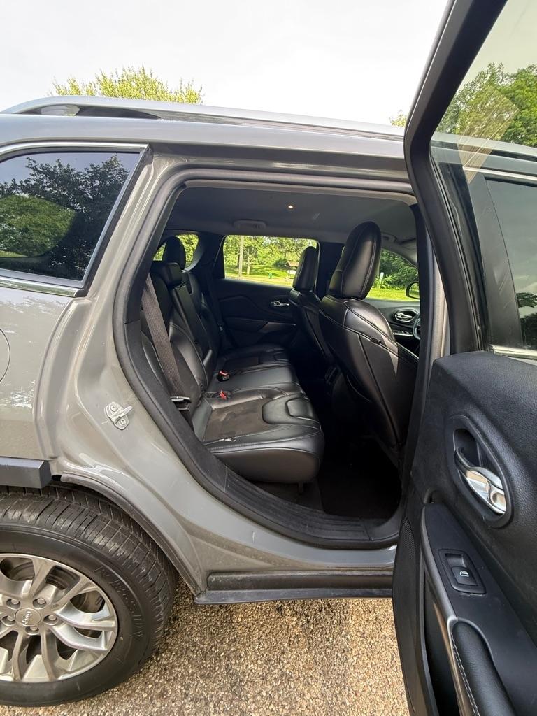 Jeep Cherokee Latitude Plus 4WD 2019