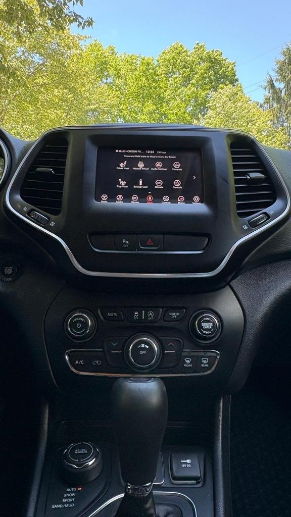 Jeep Cherokee Latitude Plus 4WD 2019