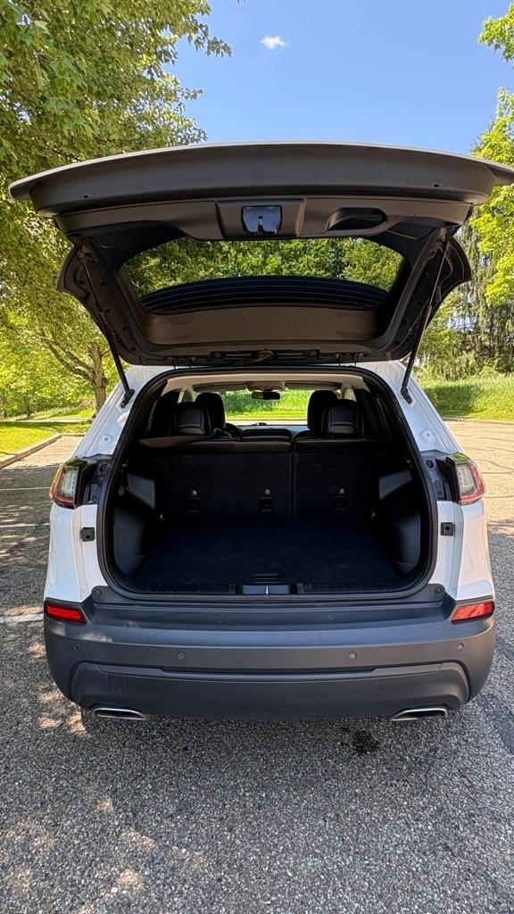 Jeep Cherokee Latitude Plus 4WD 2019