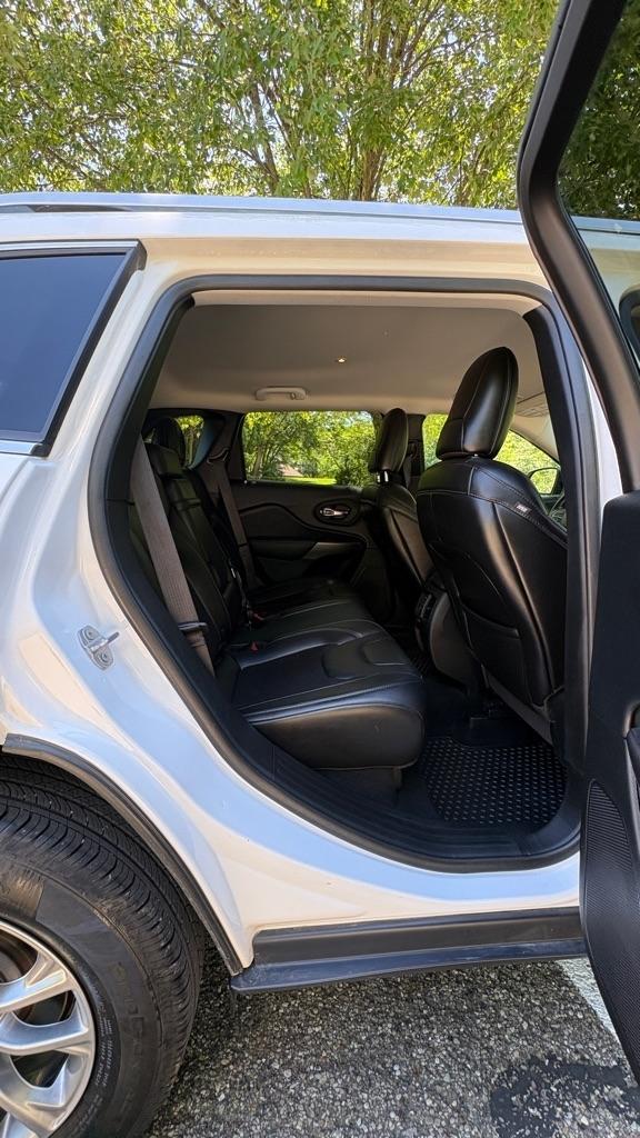 Jeep Cherokee Latitude Plus 4WD 2019