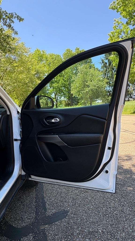 Jeep Cherokee Latitude Plus 4WD 2019