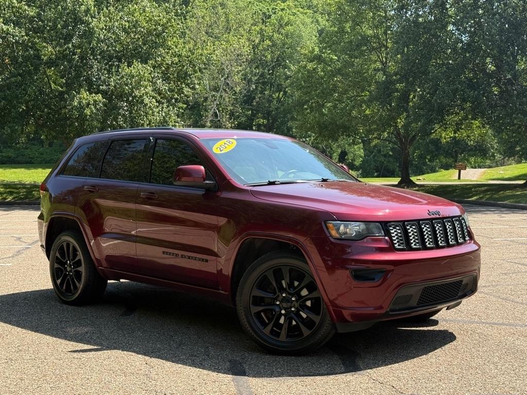 Jeep Grand Cherokee Laredo 4WD 2018