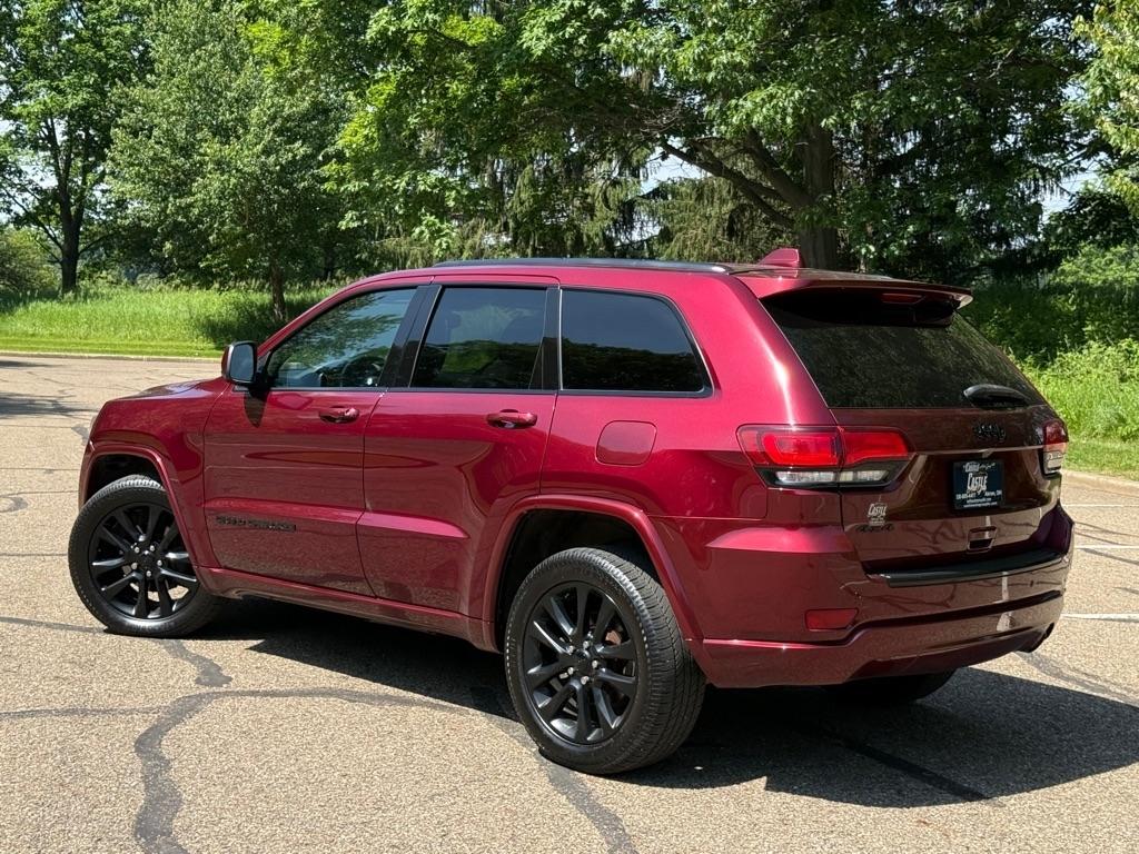 Jeep Grand Cherokee Laredo 4WD 2018