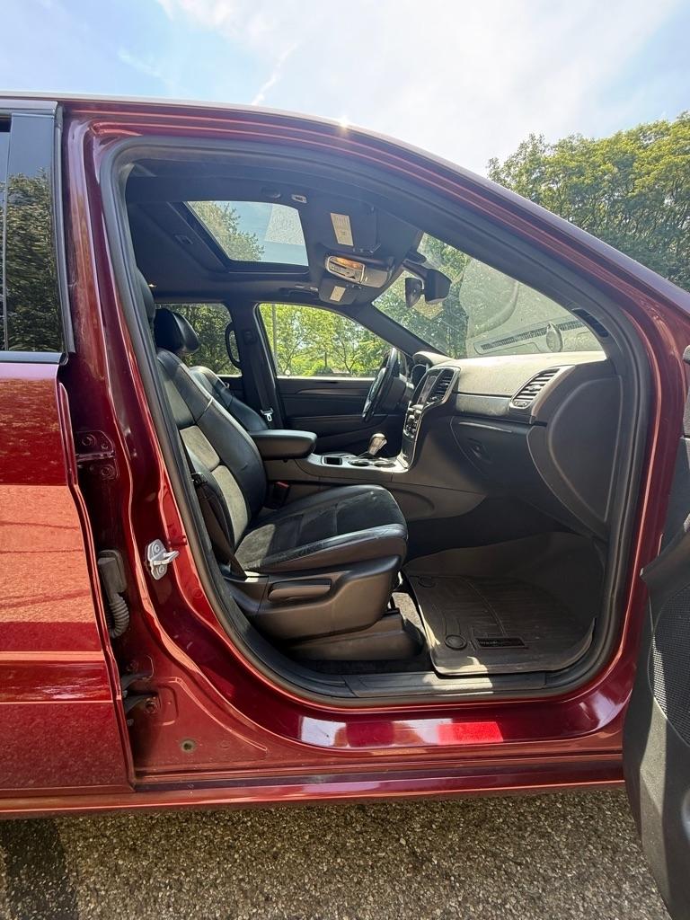 Jeep Grand Cherokee Laredo 4WD 2018