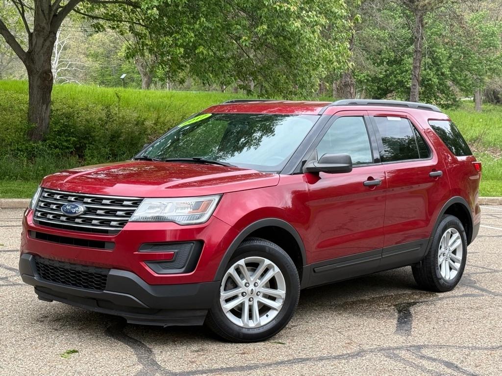 Ford Explorer Base 4WD 2017