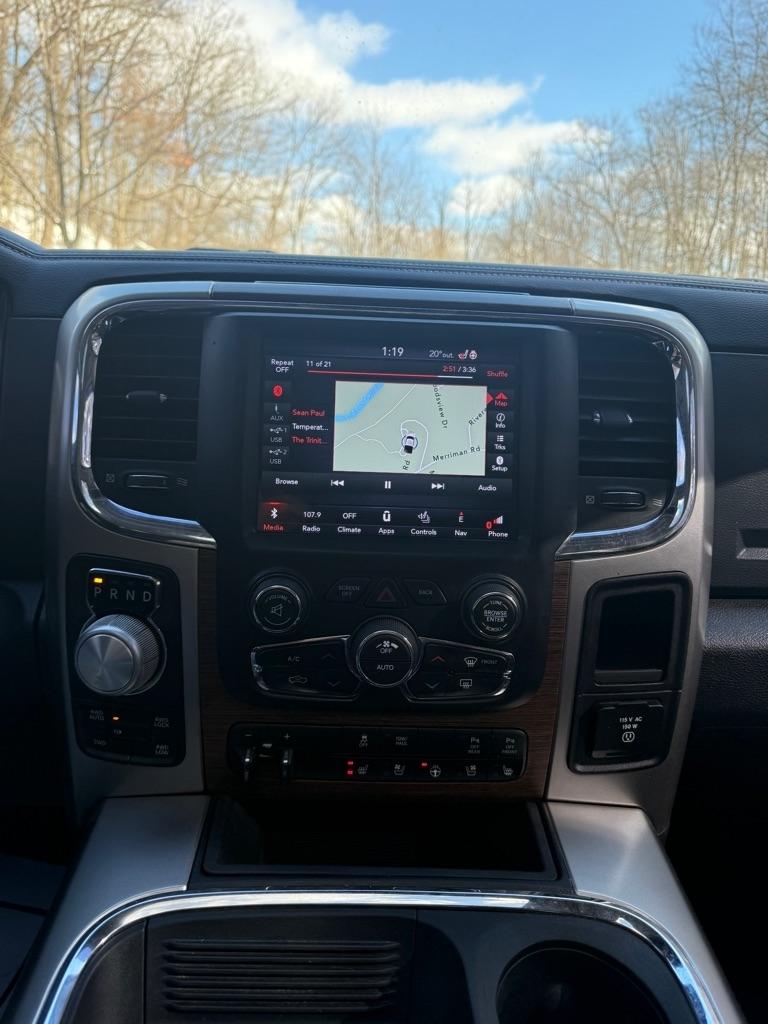 RAM 1500 Laramie Crew Cab SWB 4WD 2018