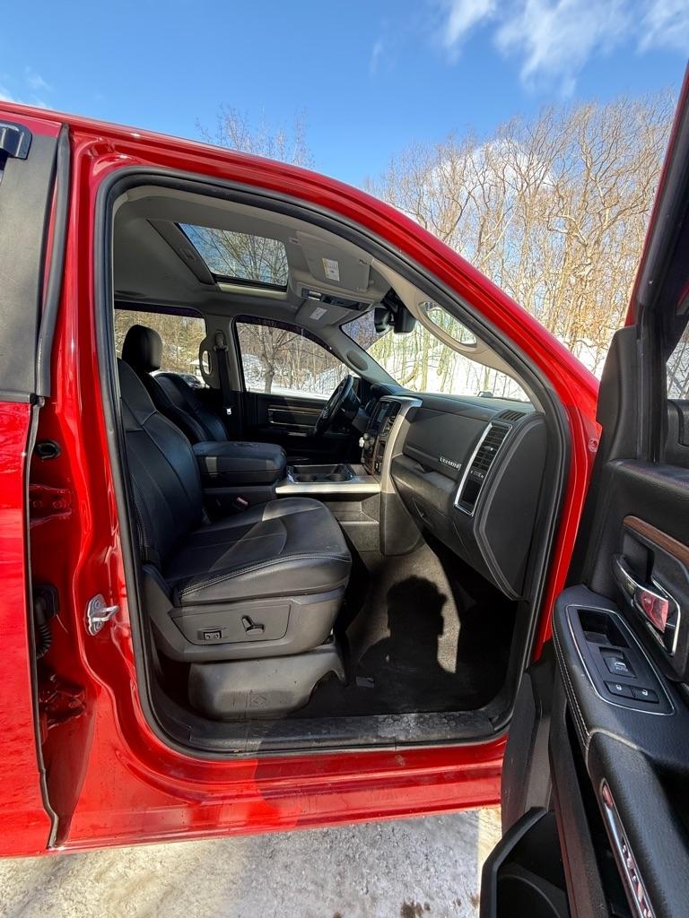 RAM 1500 Laramie Crew Cab SWB 4WD 2018