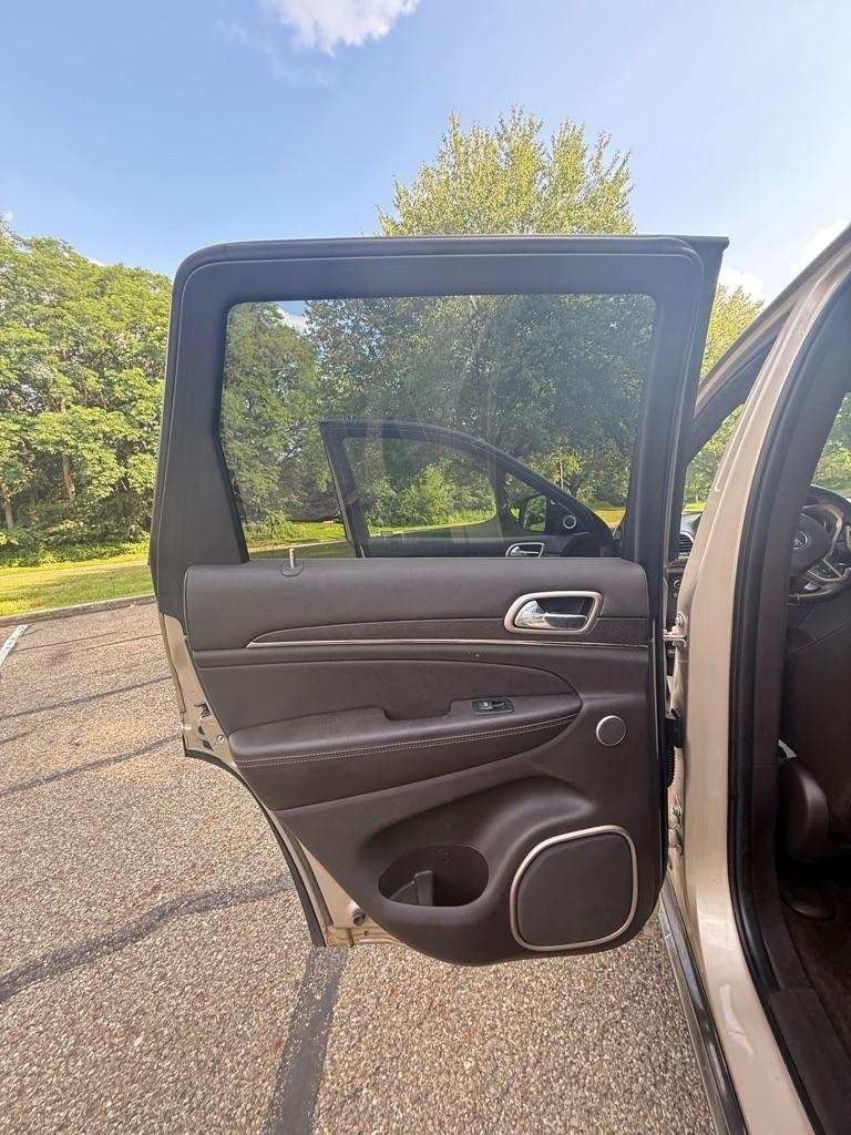 Jeep Grand Cherokee Summit 4WD 2015