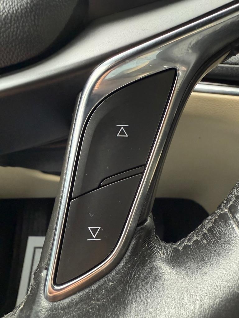 Cadillac XT5 Base 2018