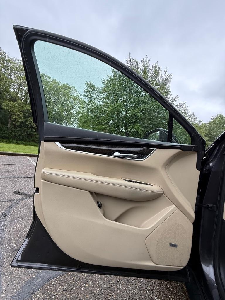 Cadillac XT5 Base 2018