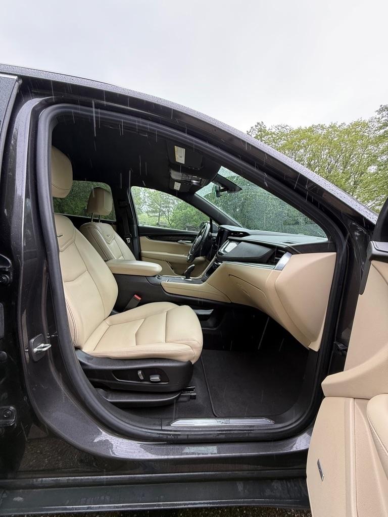 Cadillac XT5 Base 2018