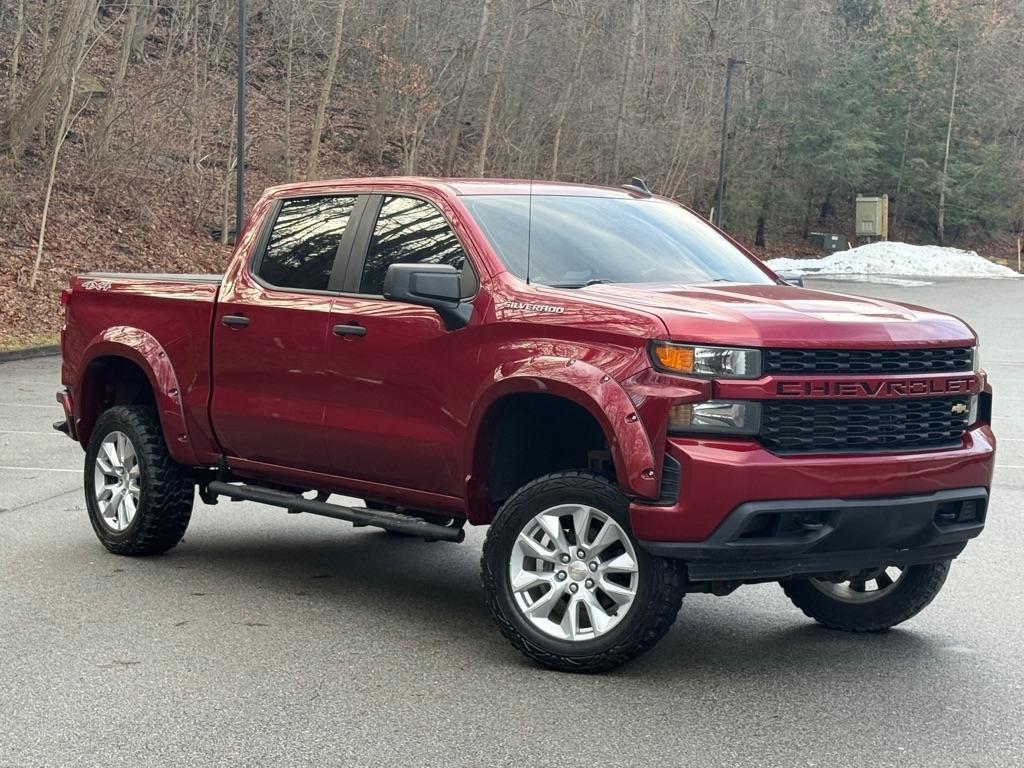 Chevrolet Silverado 1500 Custom Crew Cab Long Box 4WD 2020