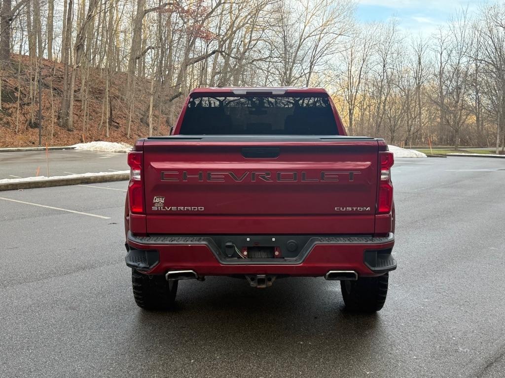 Chevrolet Silverado 1500 Custom Crew Cab Long Box 4WD 2020