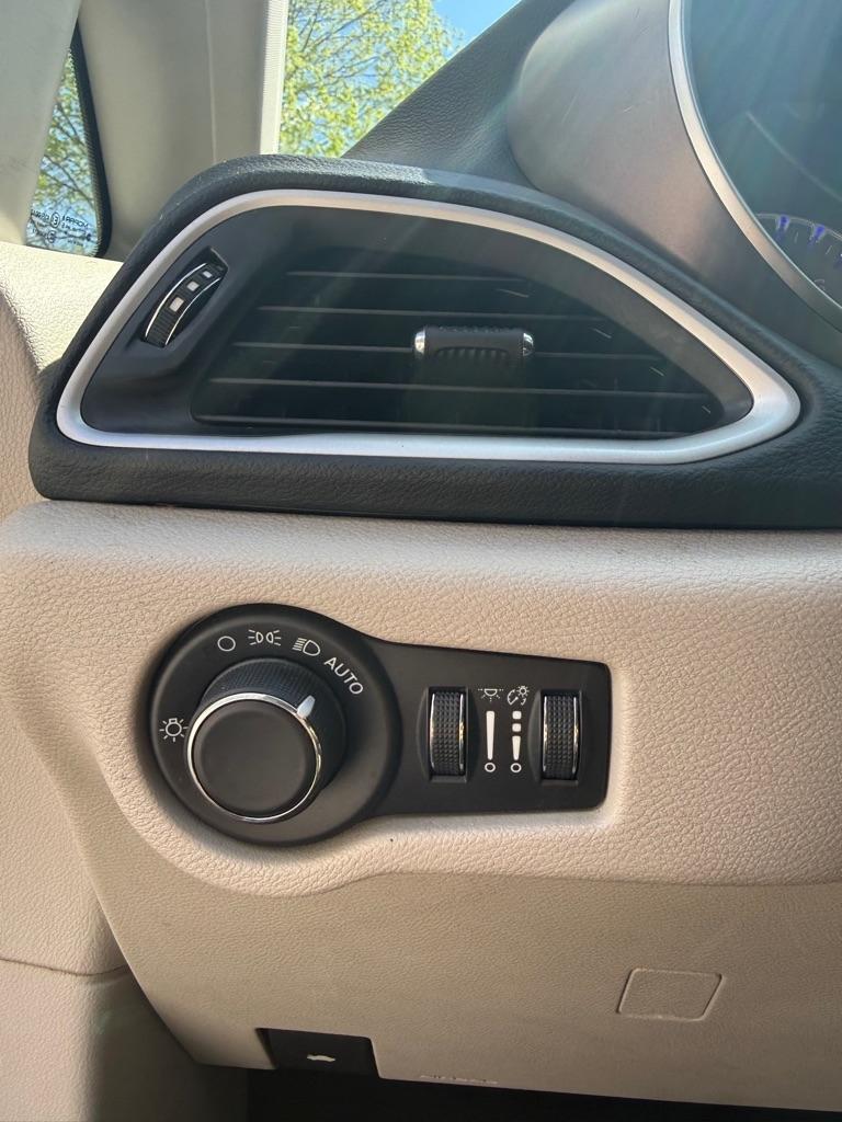Chrysler Voyager LXI 2021