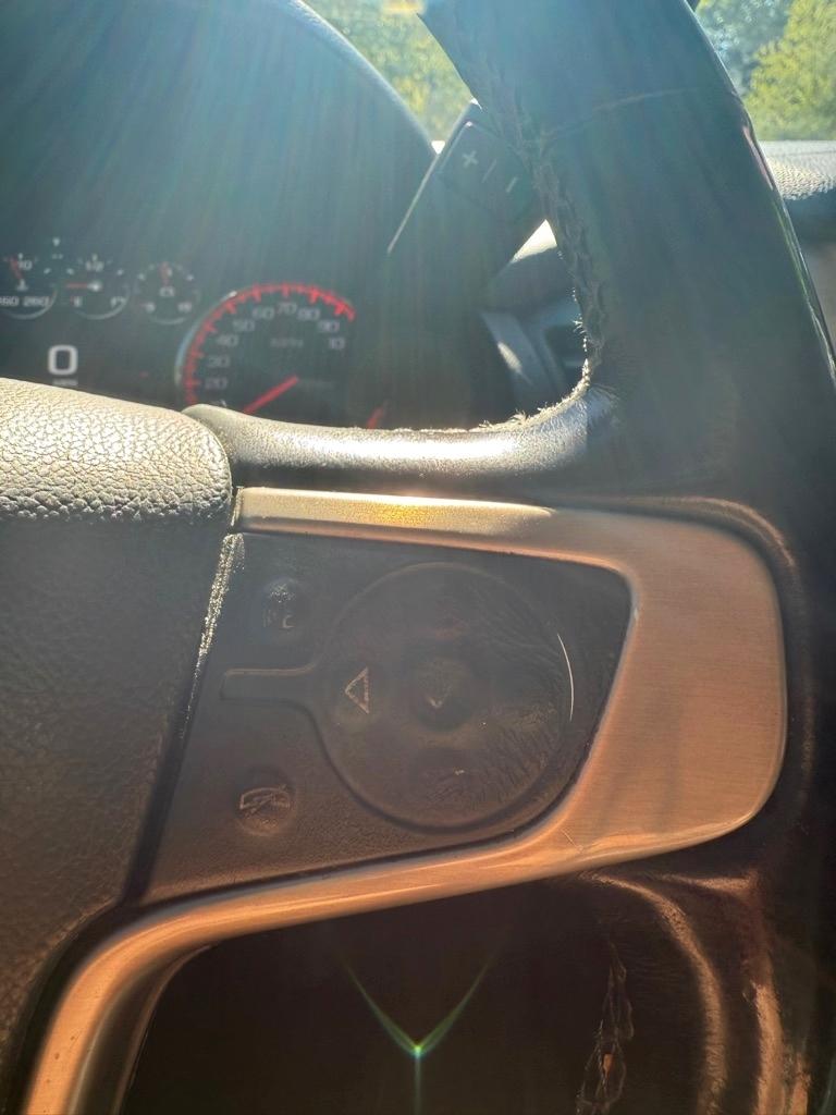 GMC Yukon Denali 4WD 2015