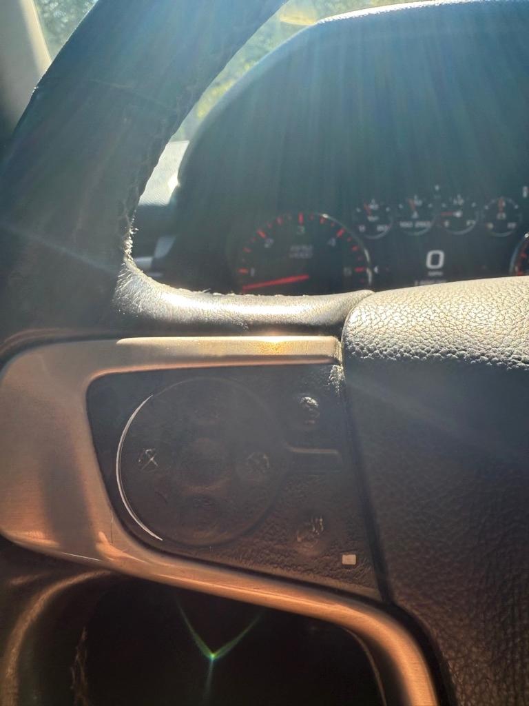 GMC Yukon Denali 4WD 2015