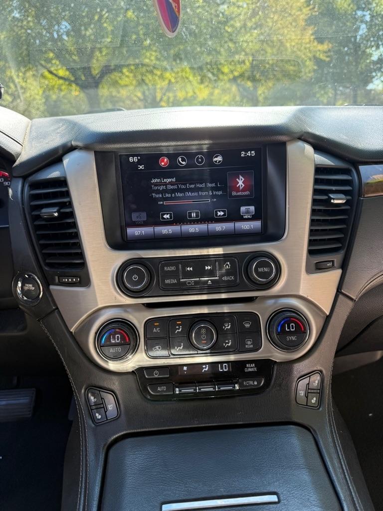 GMC Yukon Denali 4WD 2015