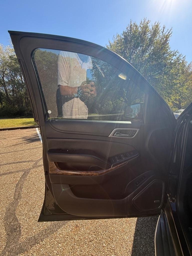 GMC Yukon Denali 4WD 2015