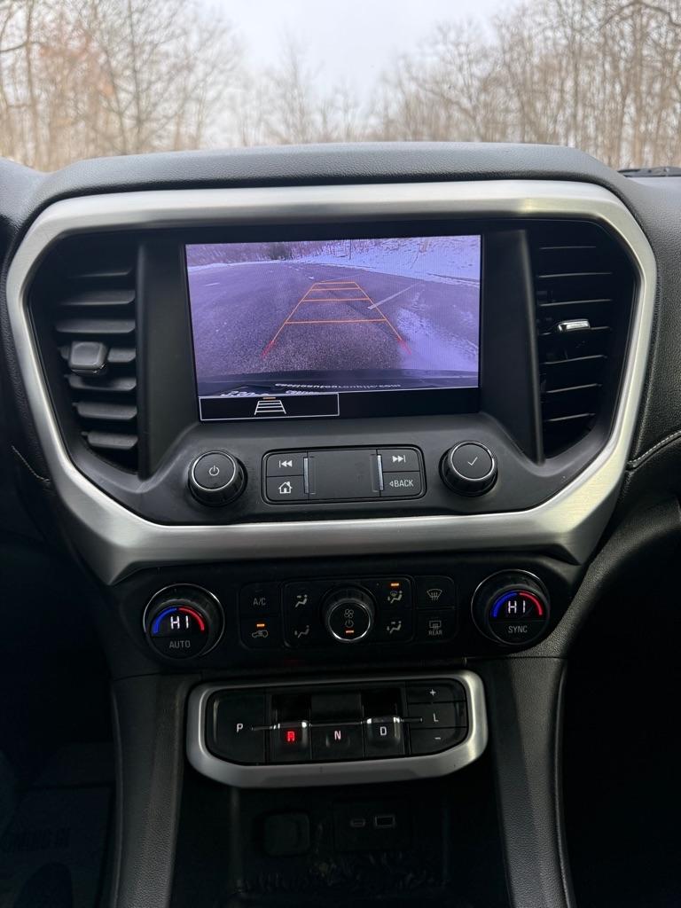 GMC Acadia SLE 2020
