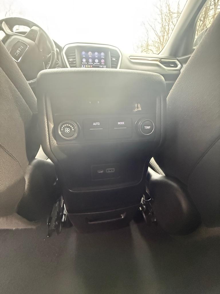 GMC Acadia SLE 2020