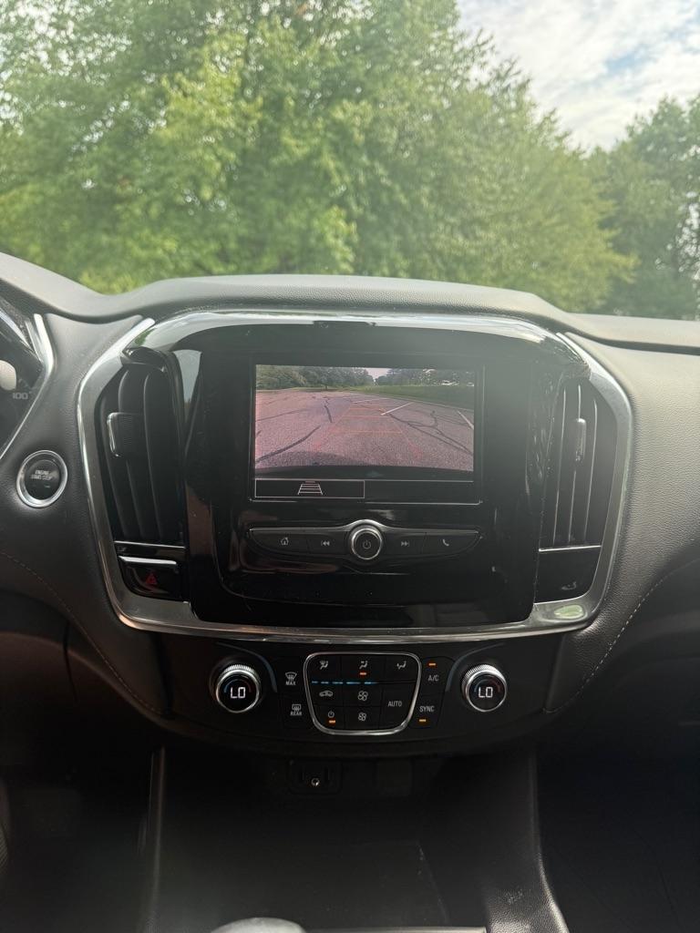Chevrolet Traverse LS AWD 2021