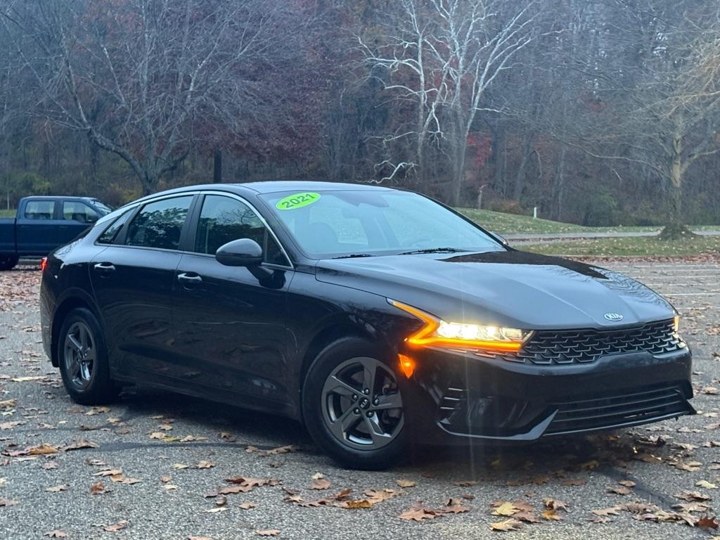 Kia K5 LXS 2021