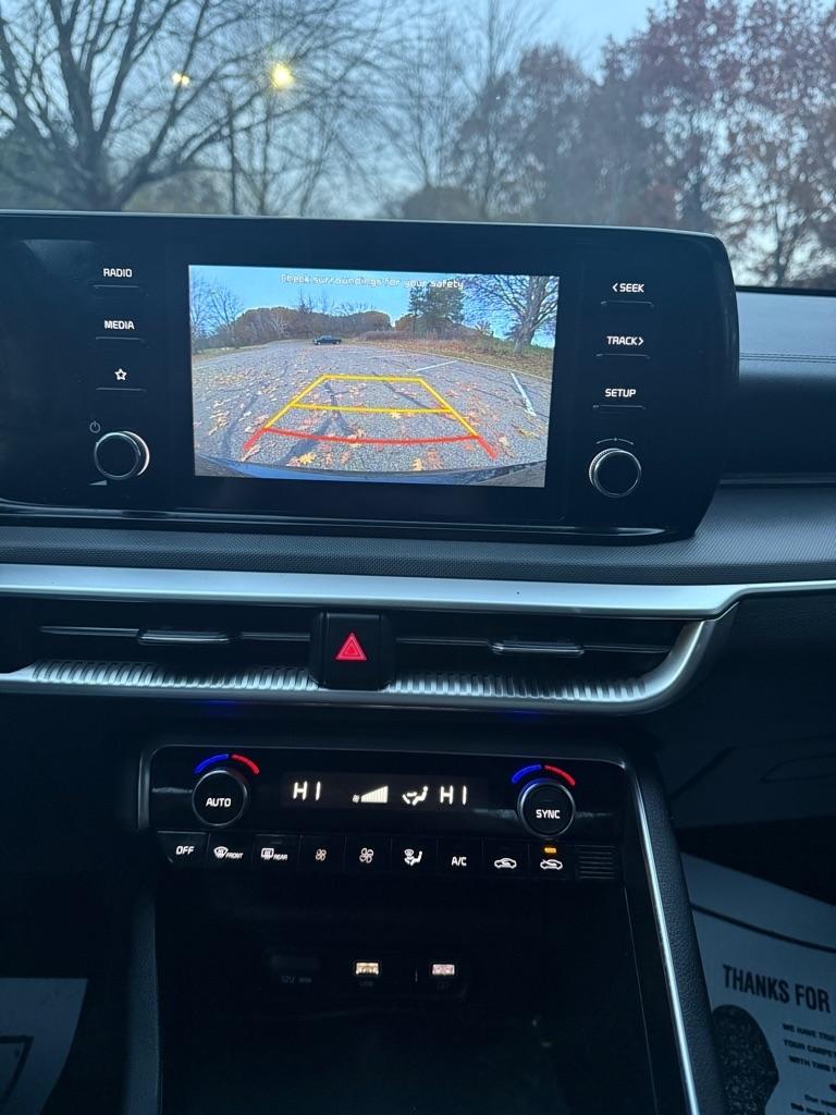 Kia K5 LXS 2021