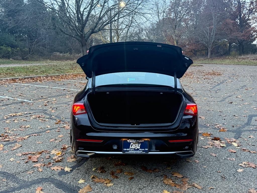 Kia K5 LXS 2021