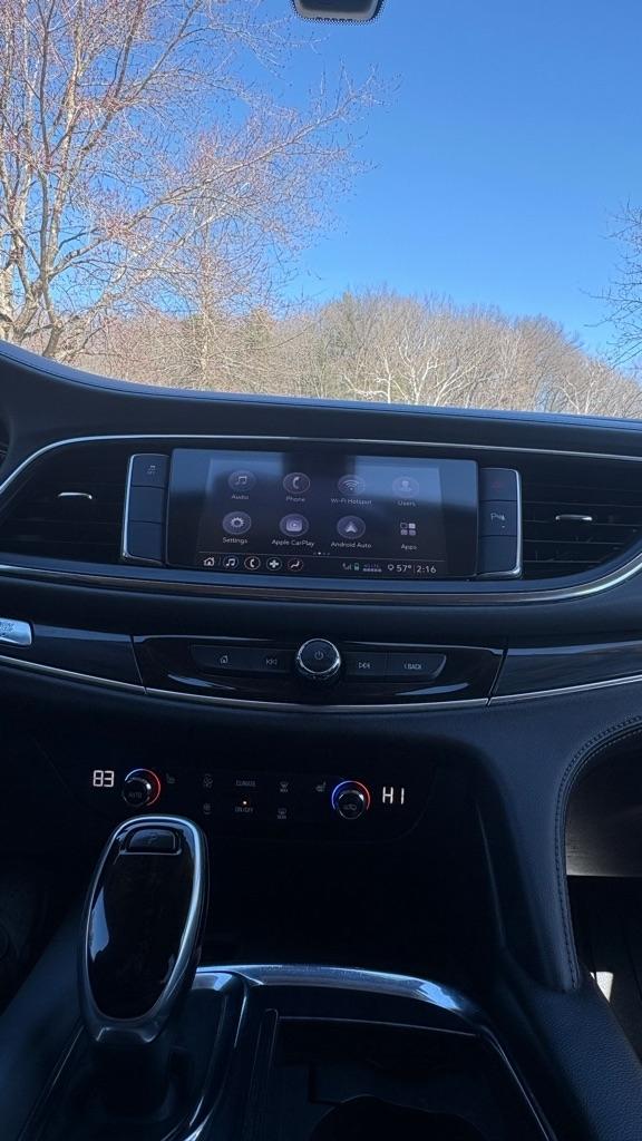 Buick Enclave Essence FWD 2020