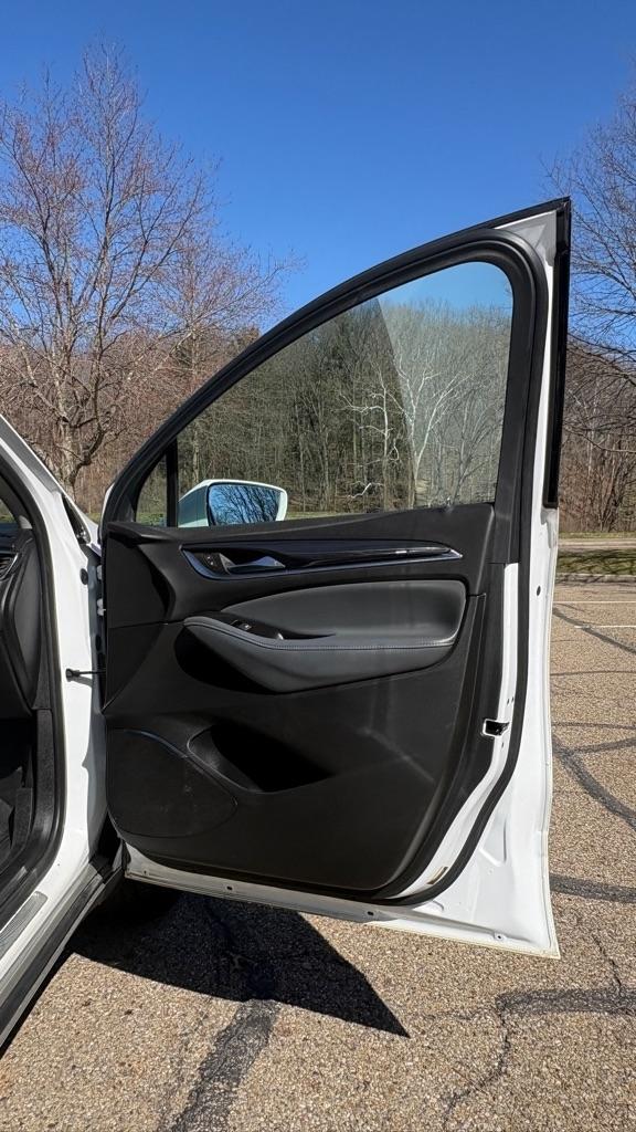 Buick Enclave Essence FWD 2020