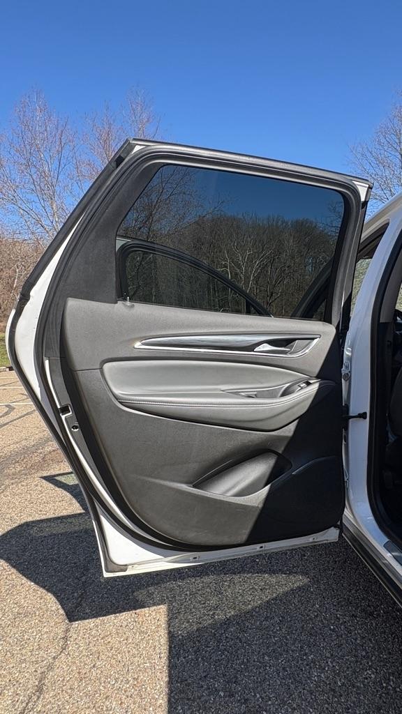 Buick Enclave Essence FWD 2020