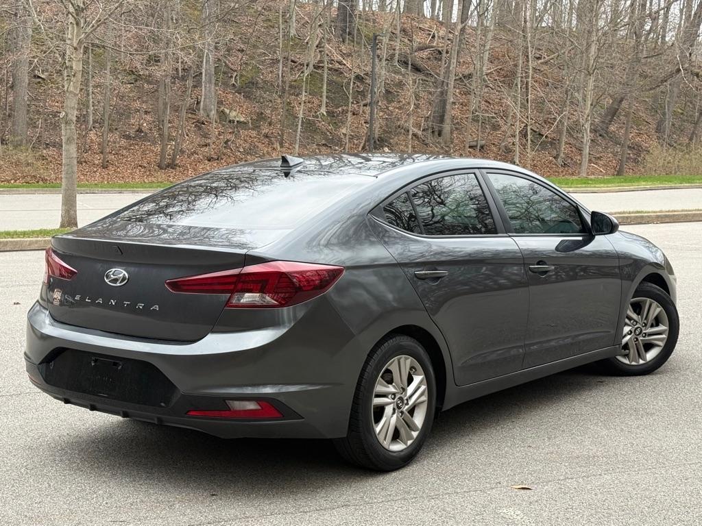 Hyundai Elantra Limited 2020