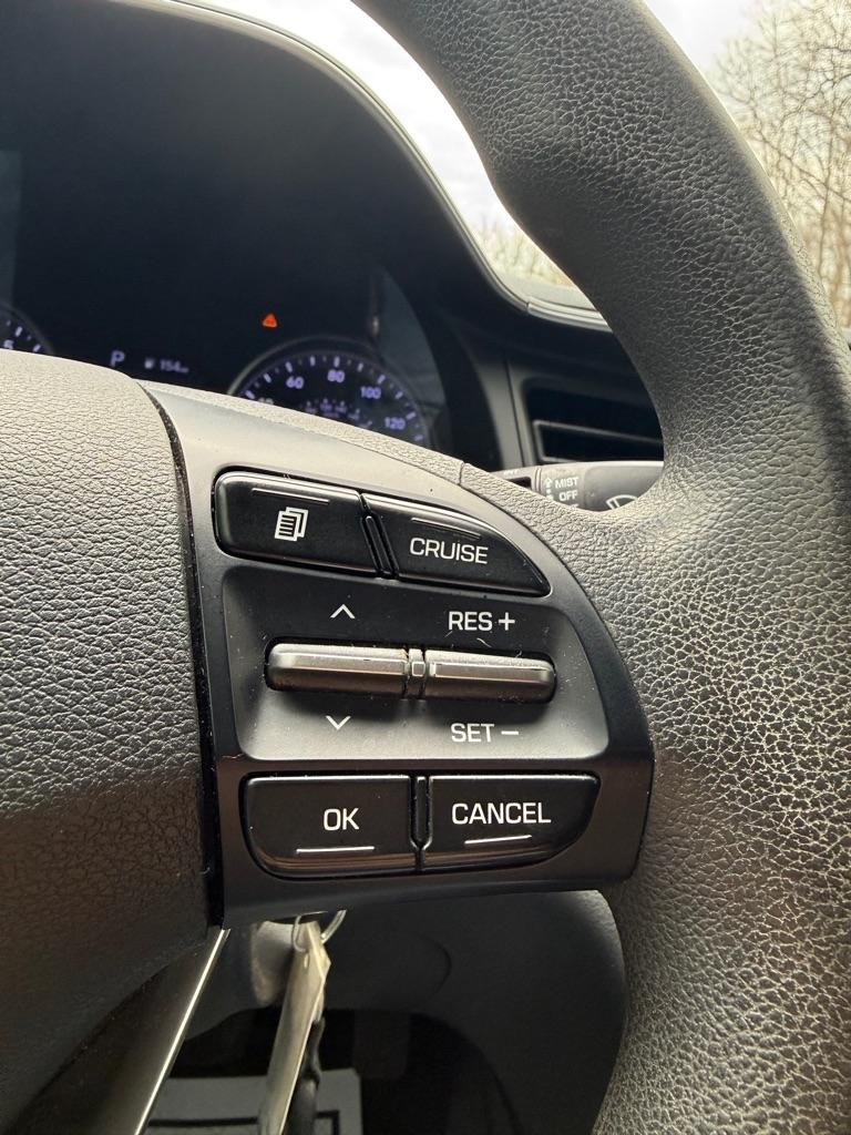 Hyundai Elantra Limited 2020