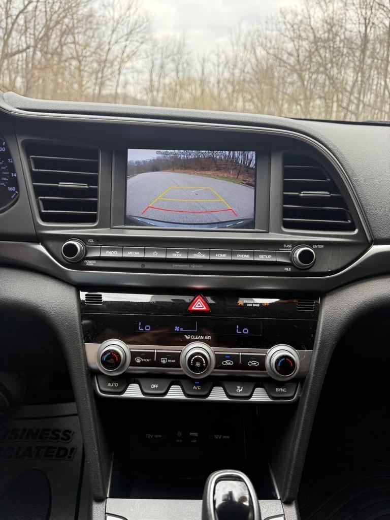 Hyundai Elantra Limited 2020