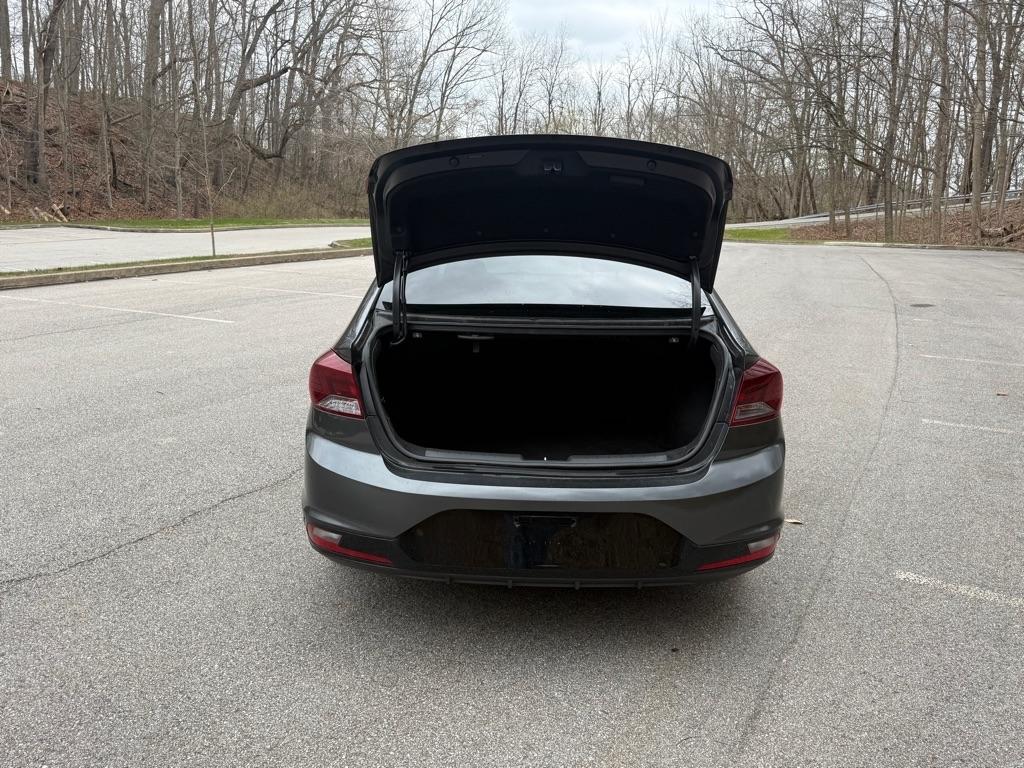 Hyundai Elantra Limited 2020