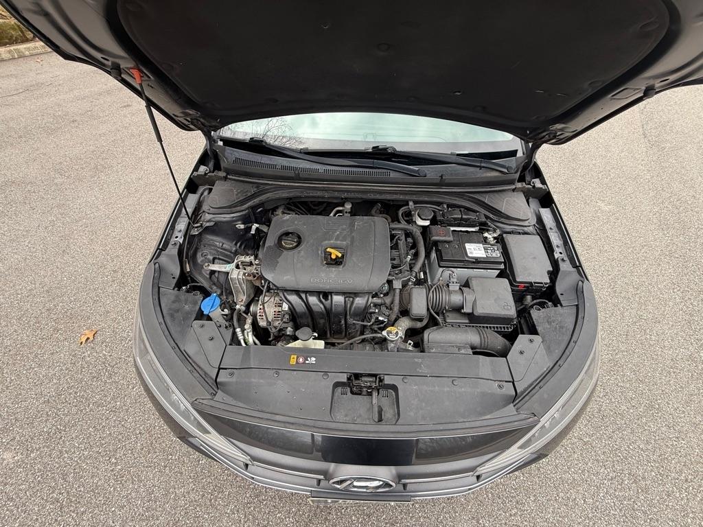 Hyundai Elantra Limited 2020