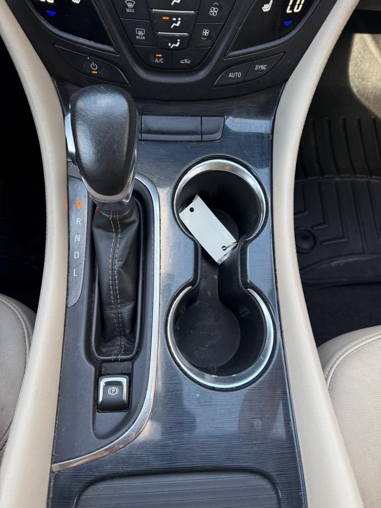 Buick Envision Essense 2017