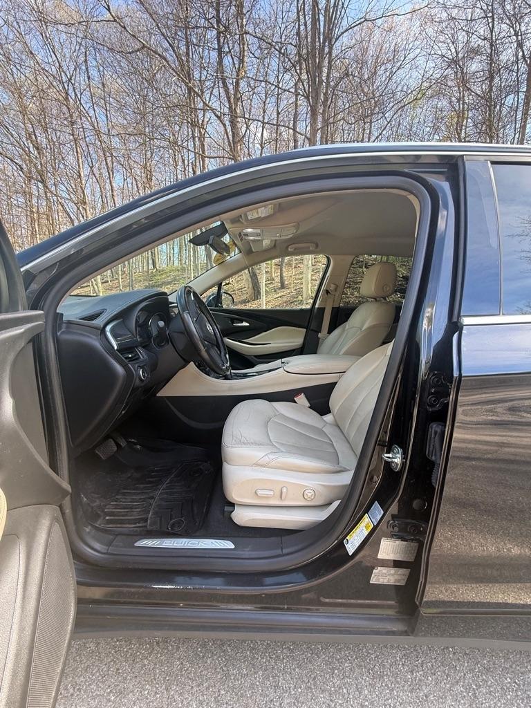 Buick Envision Essense 2017