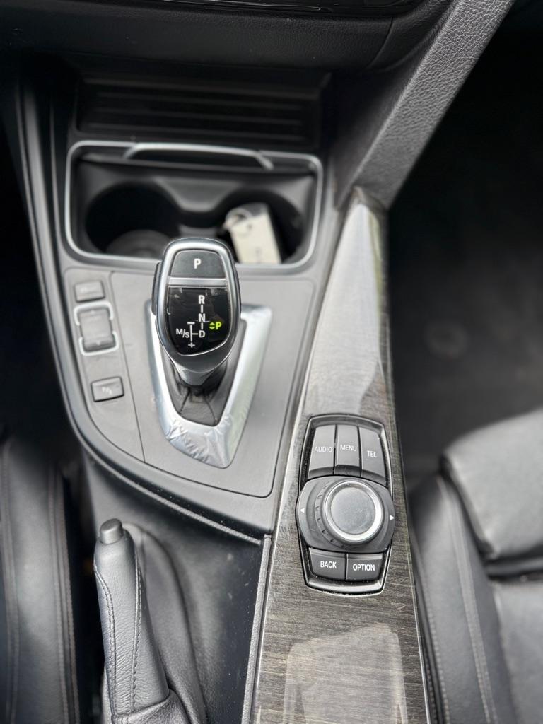 BMW 3-Series 328i Sedan 2016