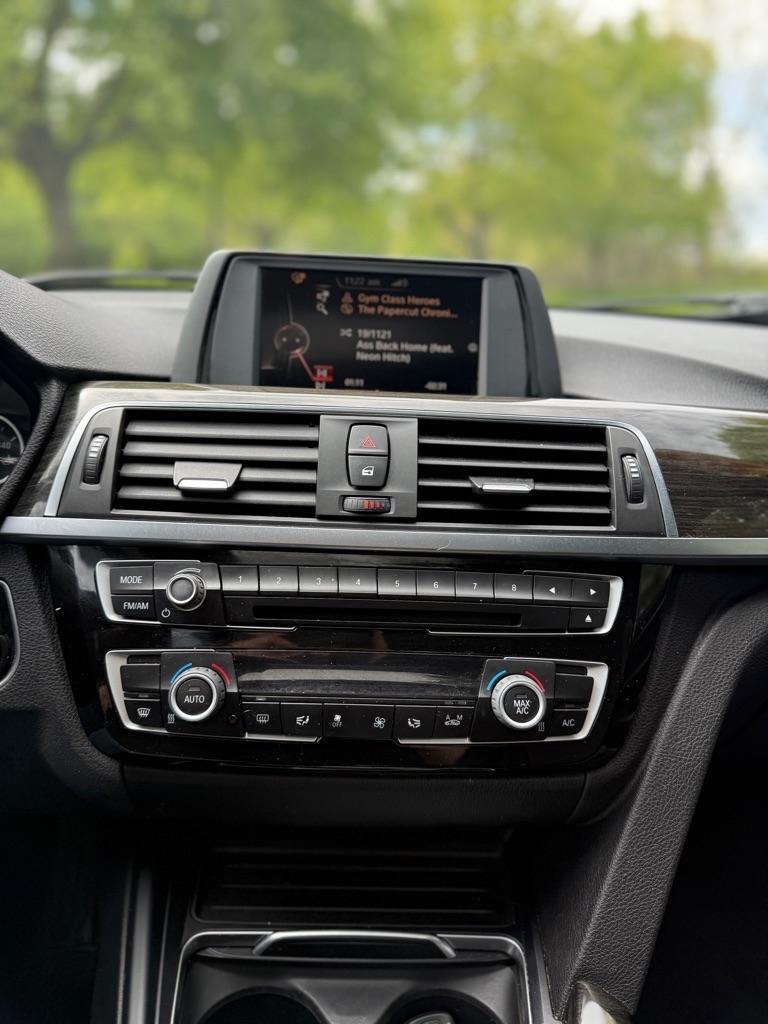 BMW 3-Series 328i Sedan 2016