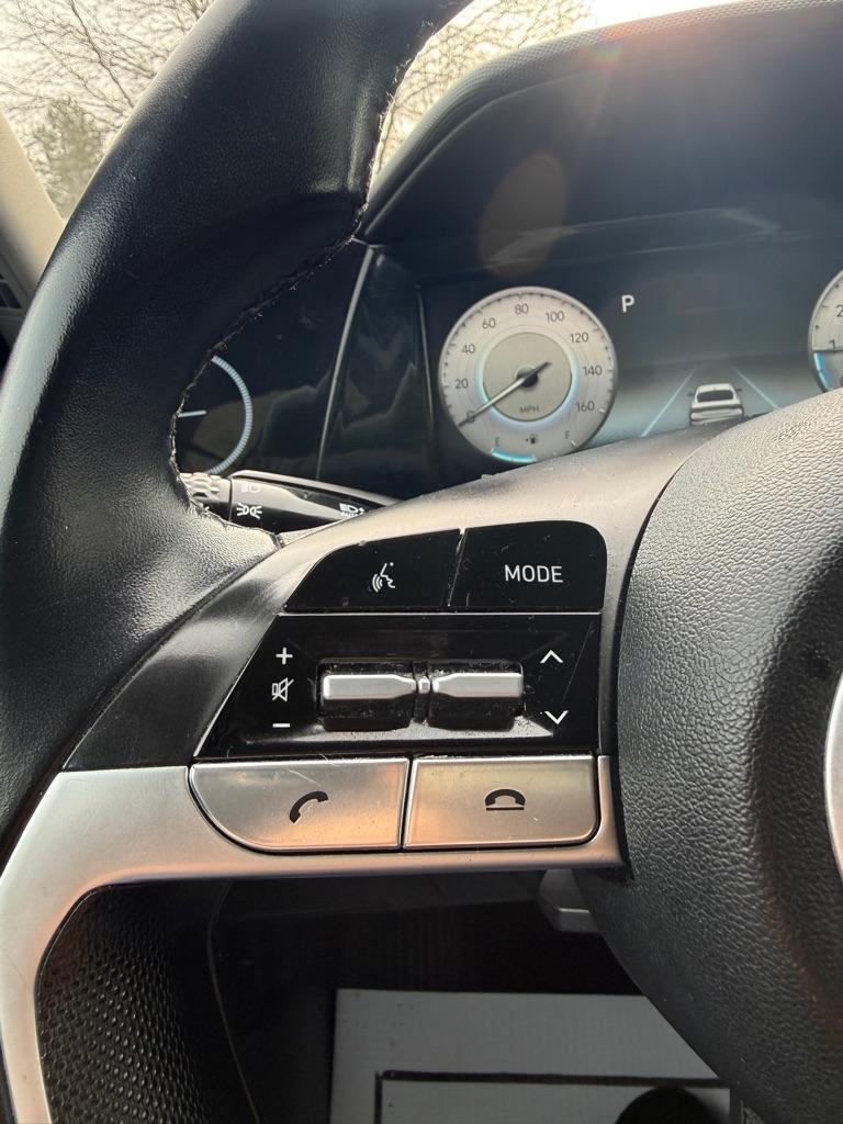 Hyundai Elantra SEL 2021