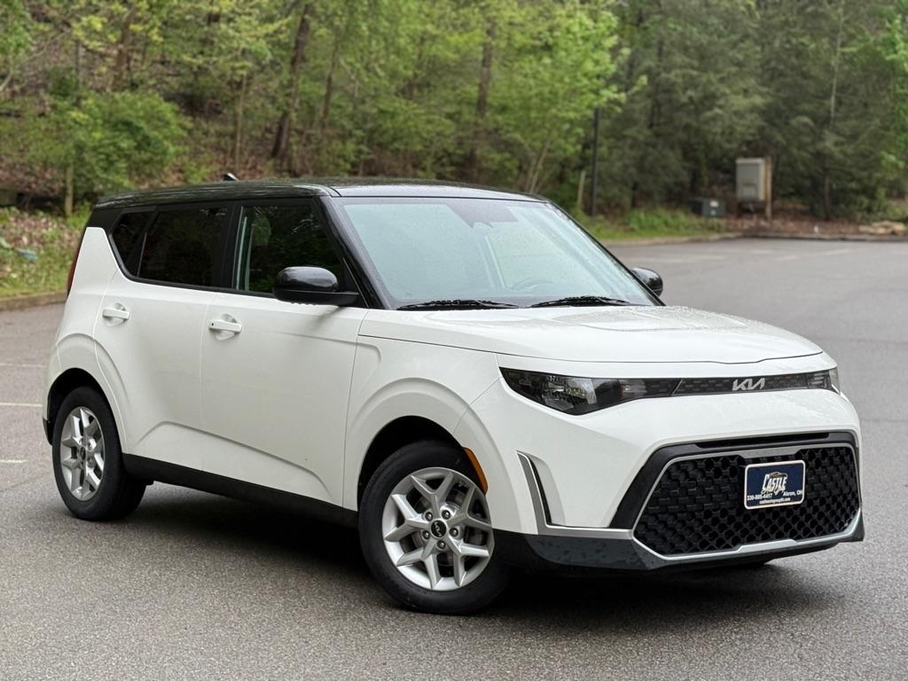 Kia Soul LX CVT 2023