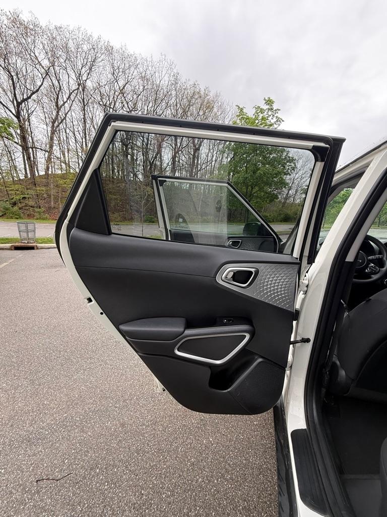 Kia Soul LX CVT 2023