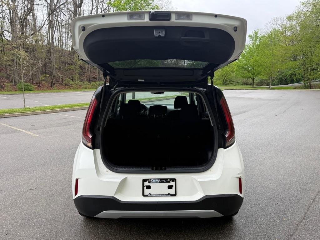 Kia Soul LX CVT 2023