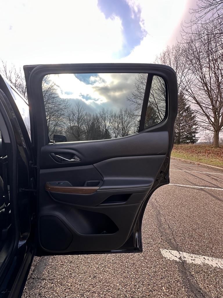 GMC Acadia SLE-1 AWD 2018