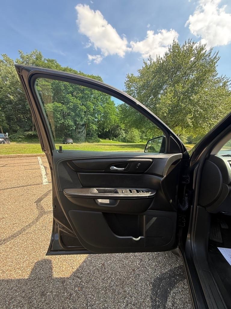 Chevrolet Traverse 1LT FWD 2014