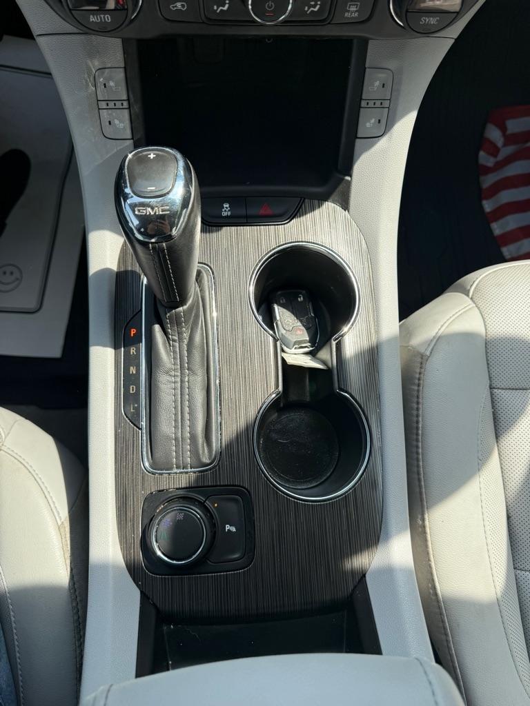 GMC Acadia SLT-1 FWD 2019