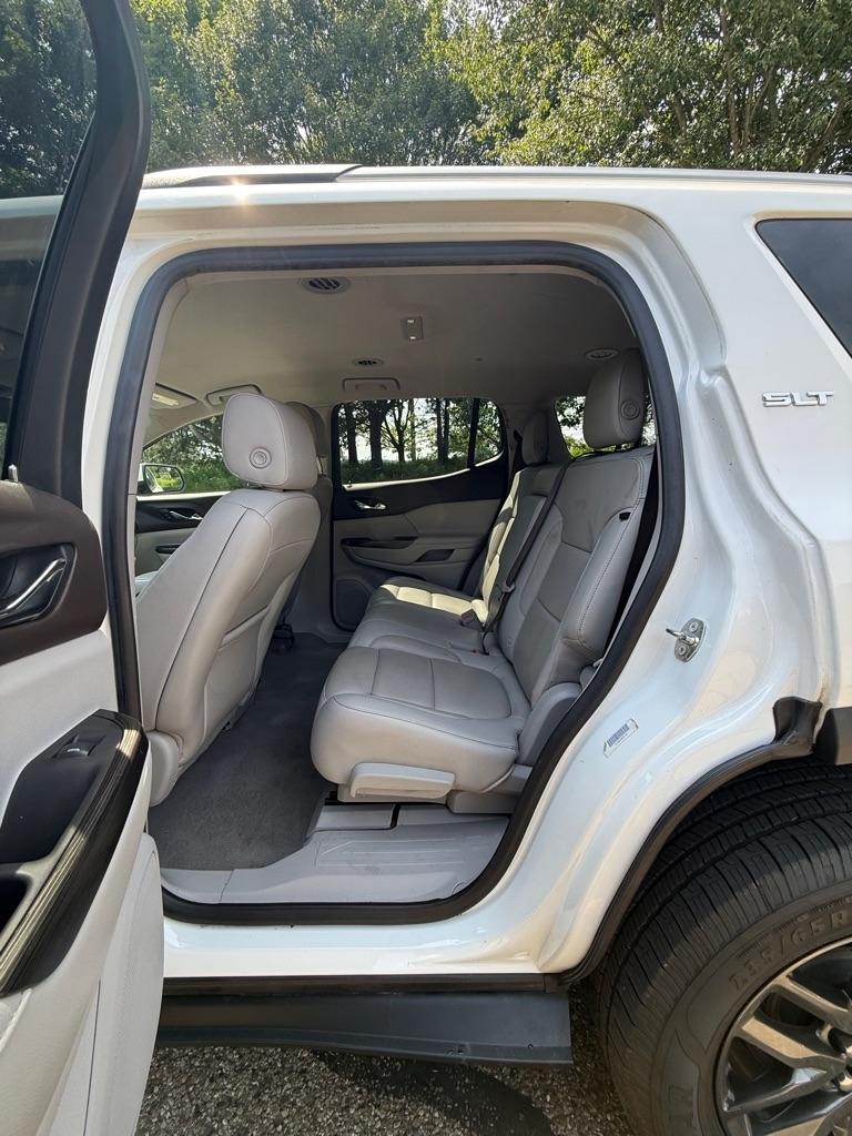 GMC Acadia SLT-1 FWD 2019