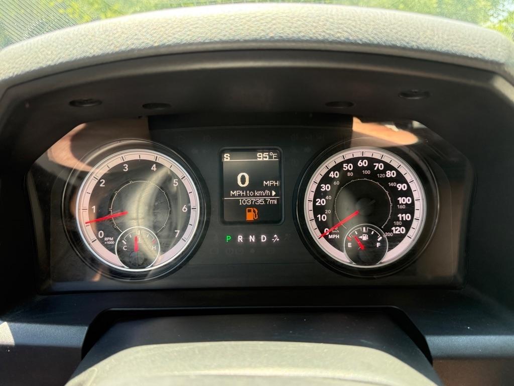 RAM 1500 SLT Crew Cab SWB 4WD 2017