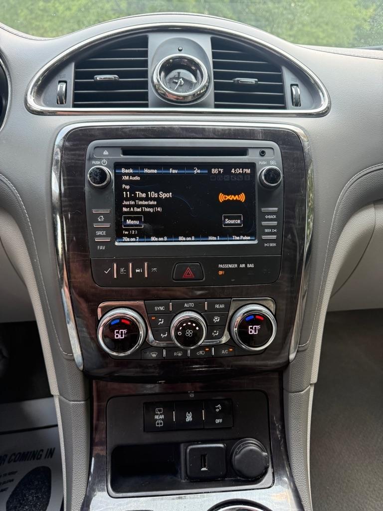Buick Enclave Convenience FWD 2017
